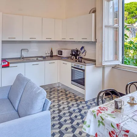 Διαμέρισμα Leone I And Leone Ii *